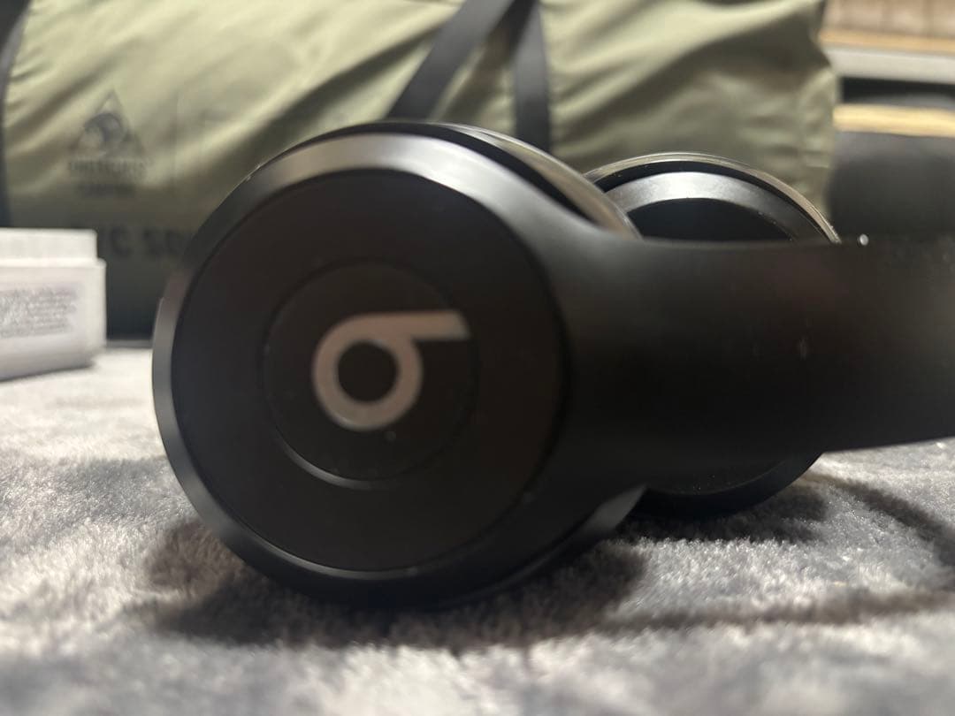Beats Solo4 ワイヤレスヘッドホン ブラック