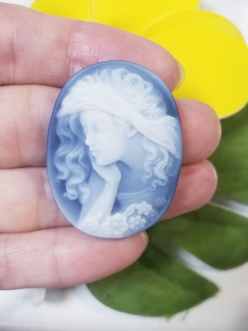 herb　KM-124 【ハンズ・ペーター・ミュラー】作青瑪瑙カメオルース