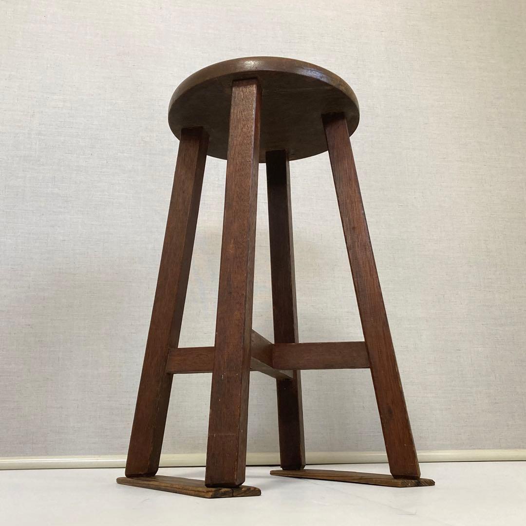 古い丸椅子 スツール チェア 椅子 木製 飾り台 置物台 花台 古道具 レトロ