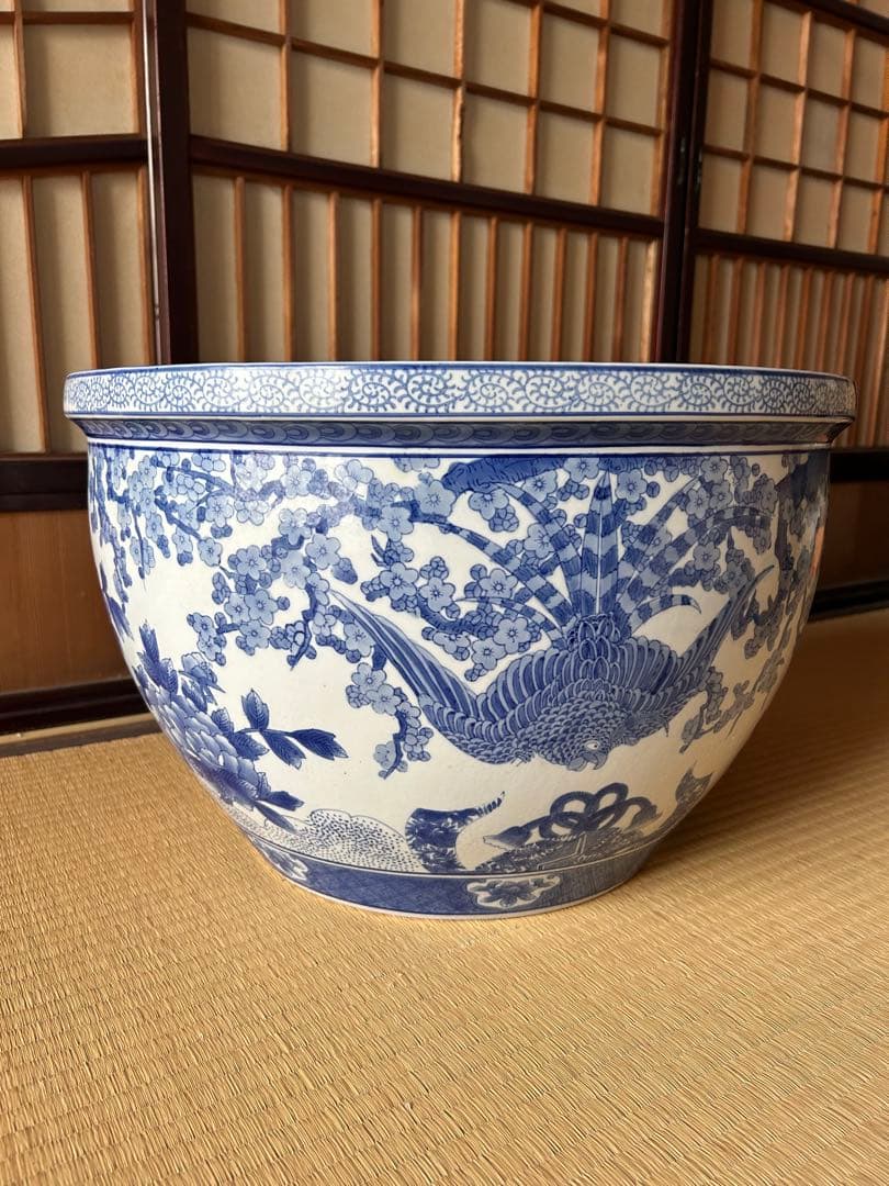 アンティーク特大火鉢　染付火鉢　唐獅子牡丹図　火鉢(直径50cm)