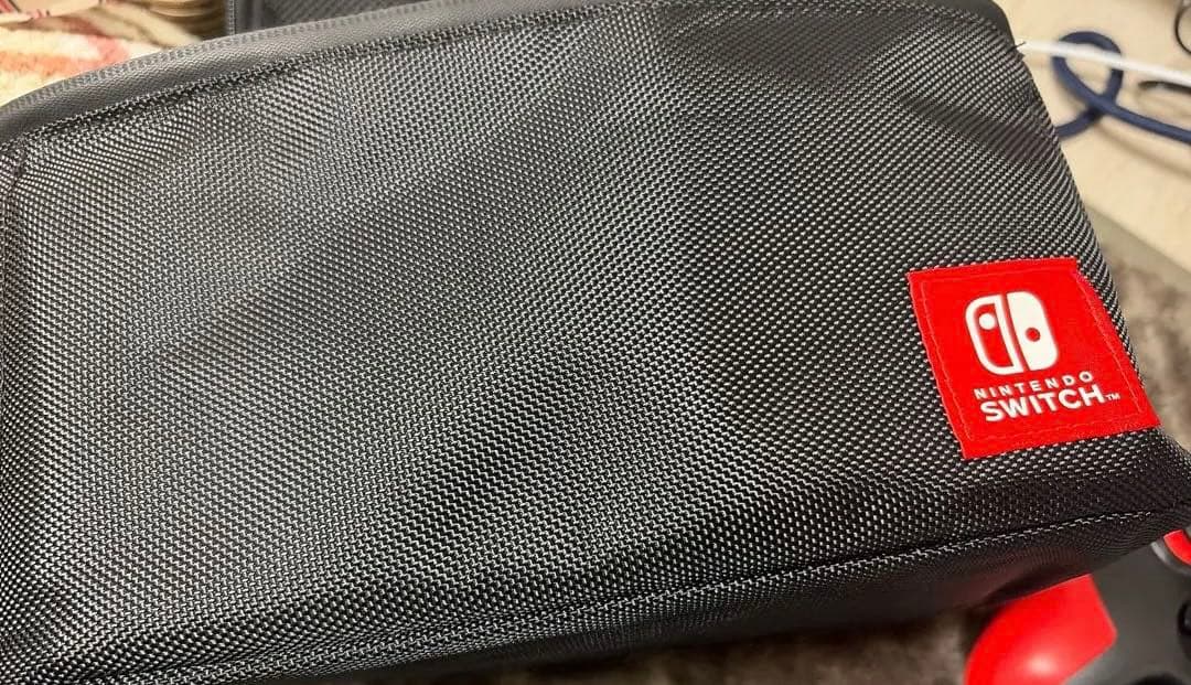 Nintendo Switch 収納ケースと付属品セット
