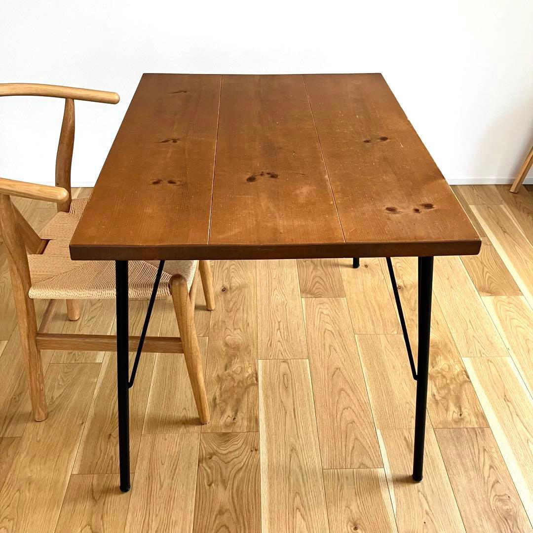 無垢材ダイニングテーブル　アイアン脚◎
