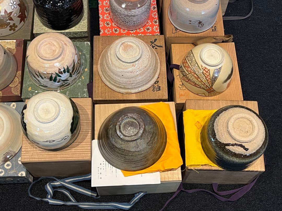 茶碗 抹茶碗 まとめて 32点 箱付 茶道具 陶器 京焼 紫雲 英香 赤雲 光臣