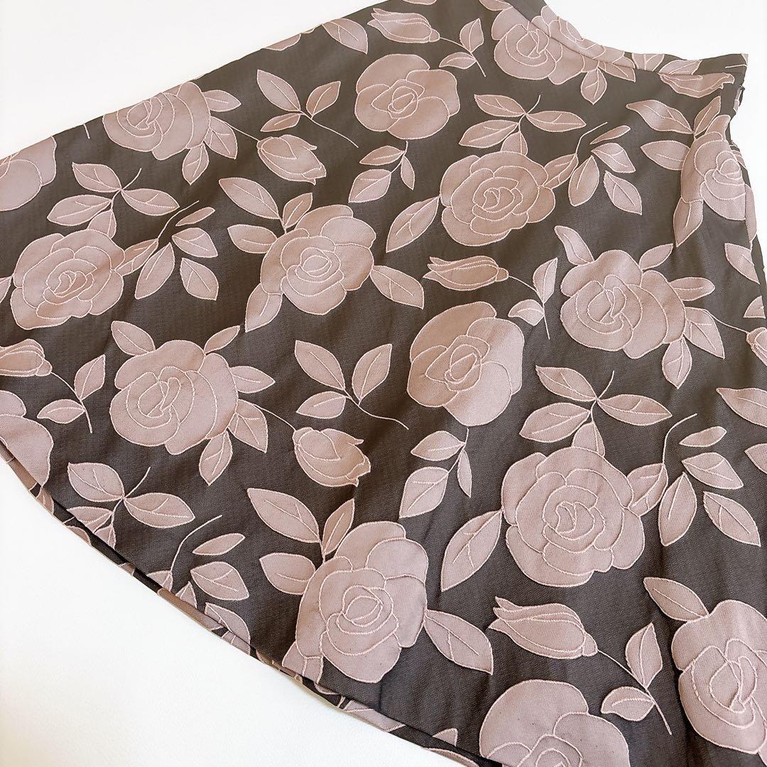 2023年☆エムズグレイシー カタログ掲載 シャンブレージャガードローズスカート