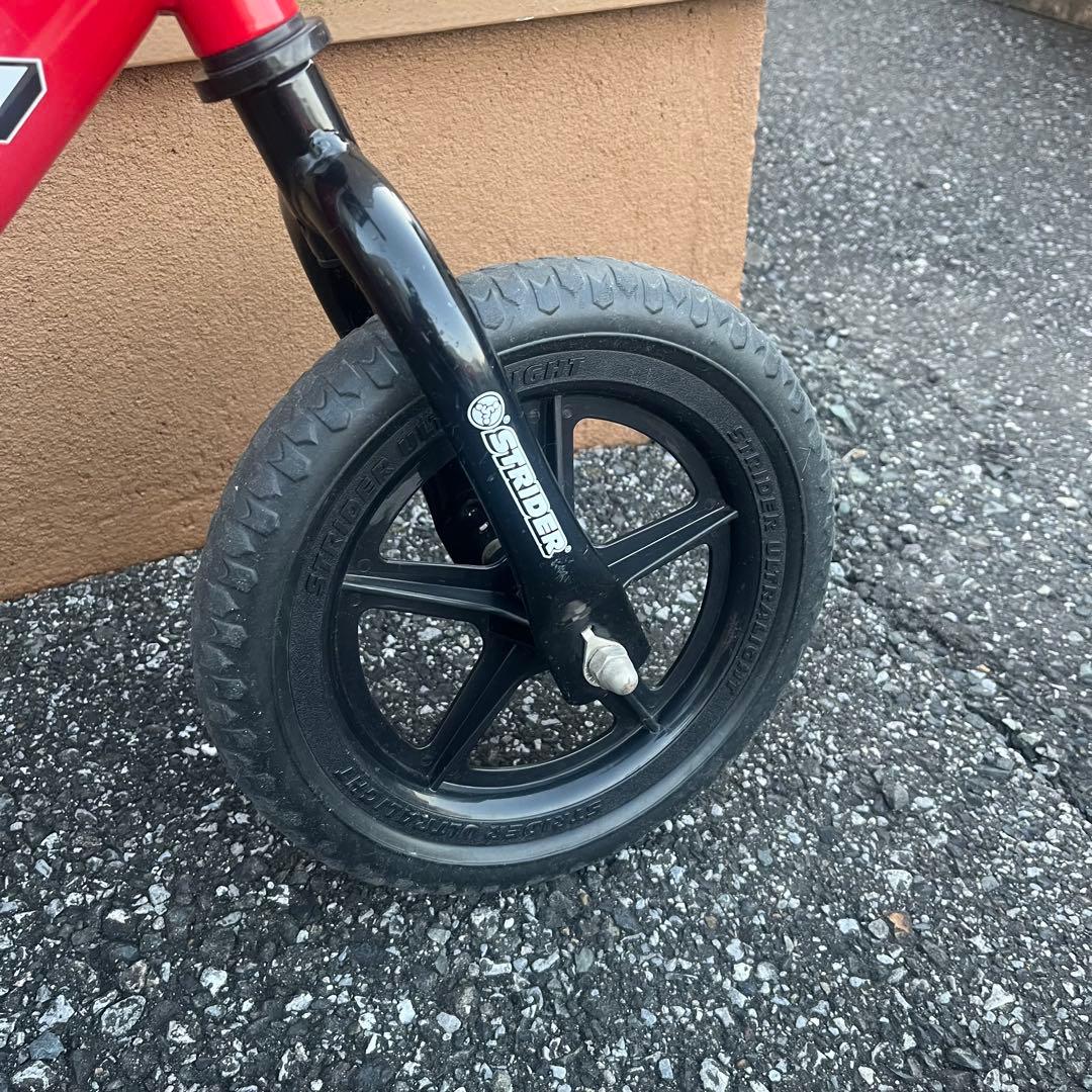 ✨美品 STRIDER SPORTS ストライダー スポーツ 12インチ　レッド