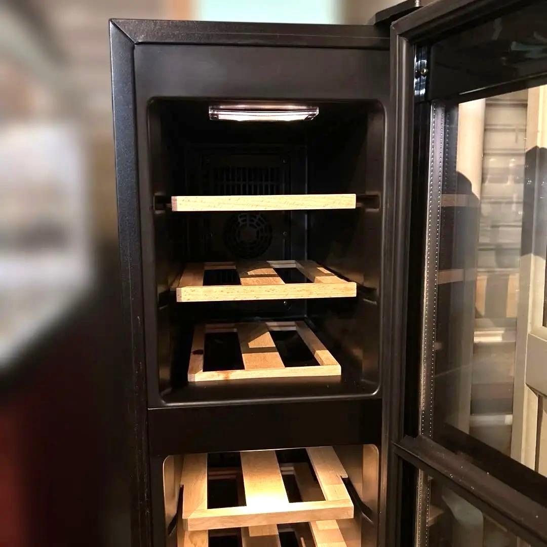 ワインセラー 5段 ガラス扉 LED照明 型番BWC-018P