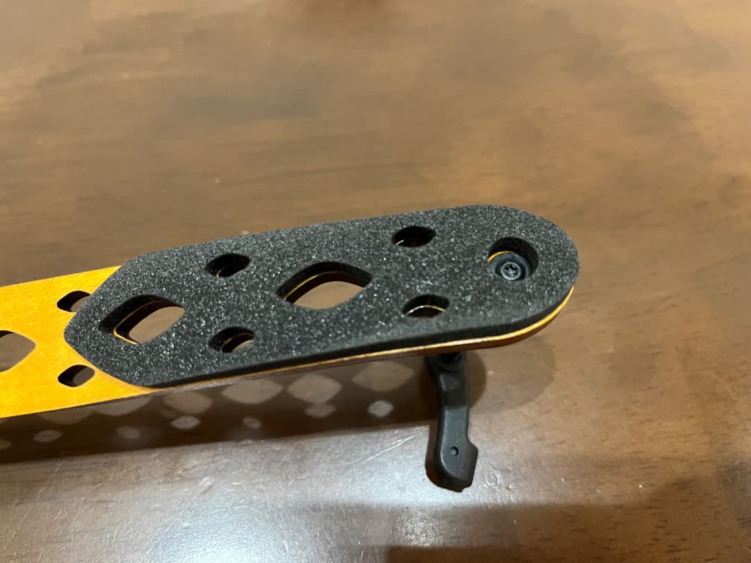 【試奏のみ美品】PIRASTRO KorfkerRest バイオリン用肩当て