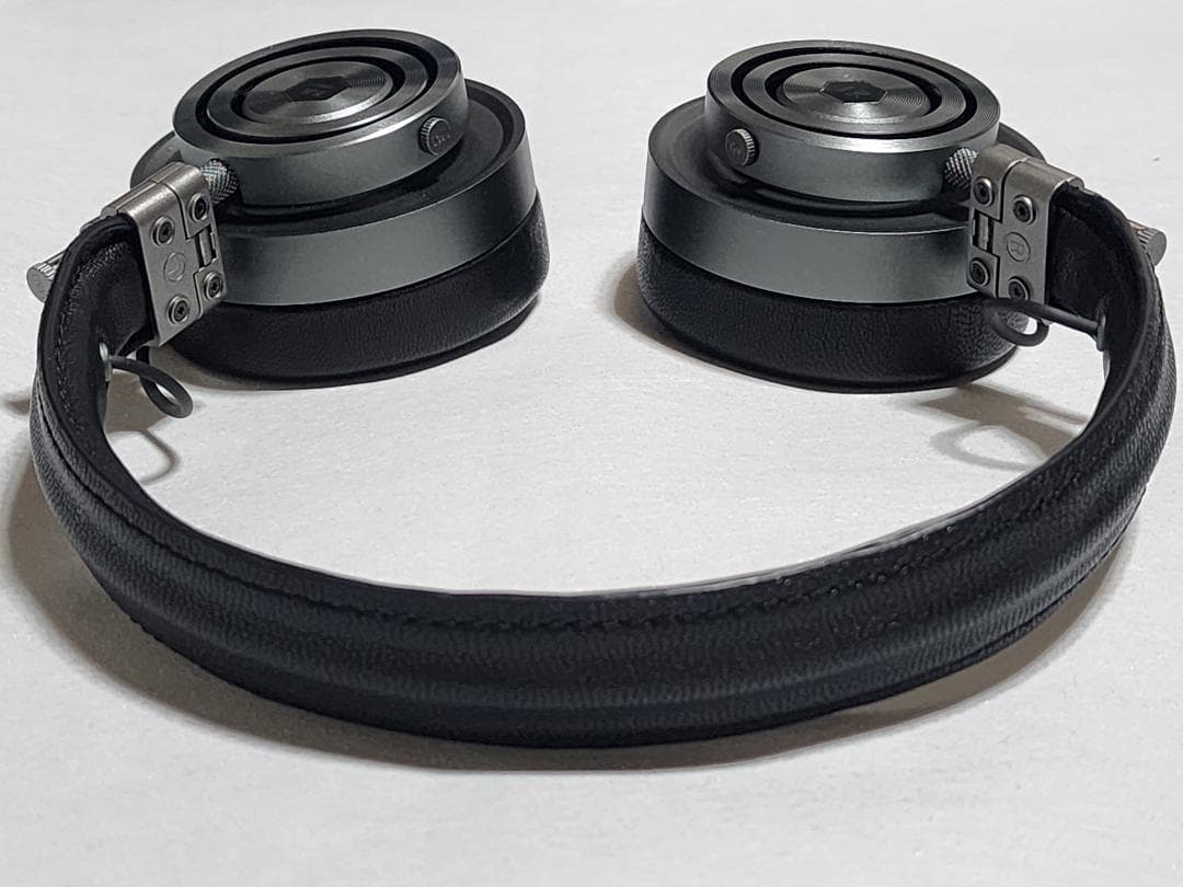 【美品】Master & Dynamic MH40 GUNL/BLACK