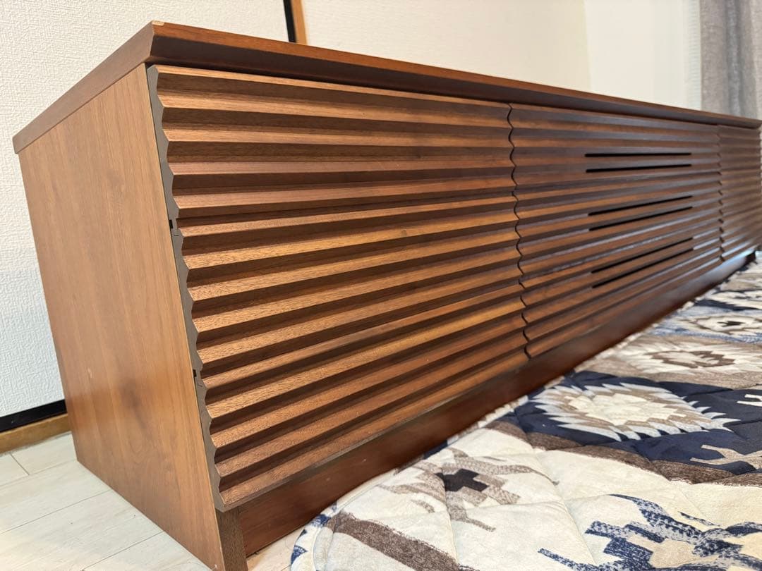 美品 岡家具工業 大川 ウォールナット材テレビボード180サイズ IDC大塚購入