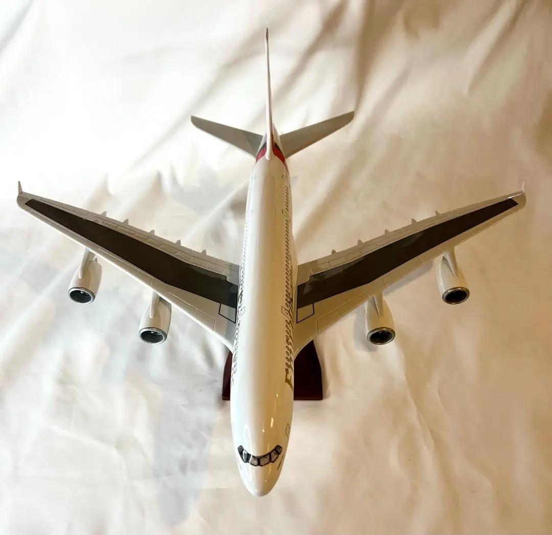 Aircraft Model　エミレーツ航空｜Airbus A380｜ライト点灯