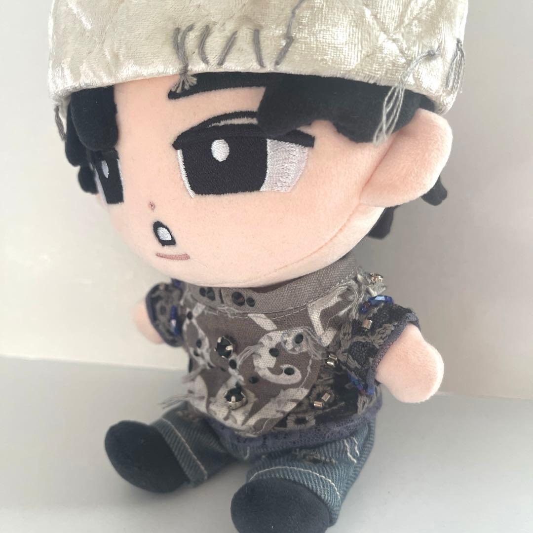 yum様 すのチル 服 「TRUELOVE 」衣装 目黒蓮