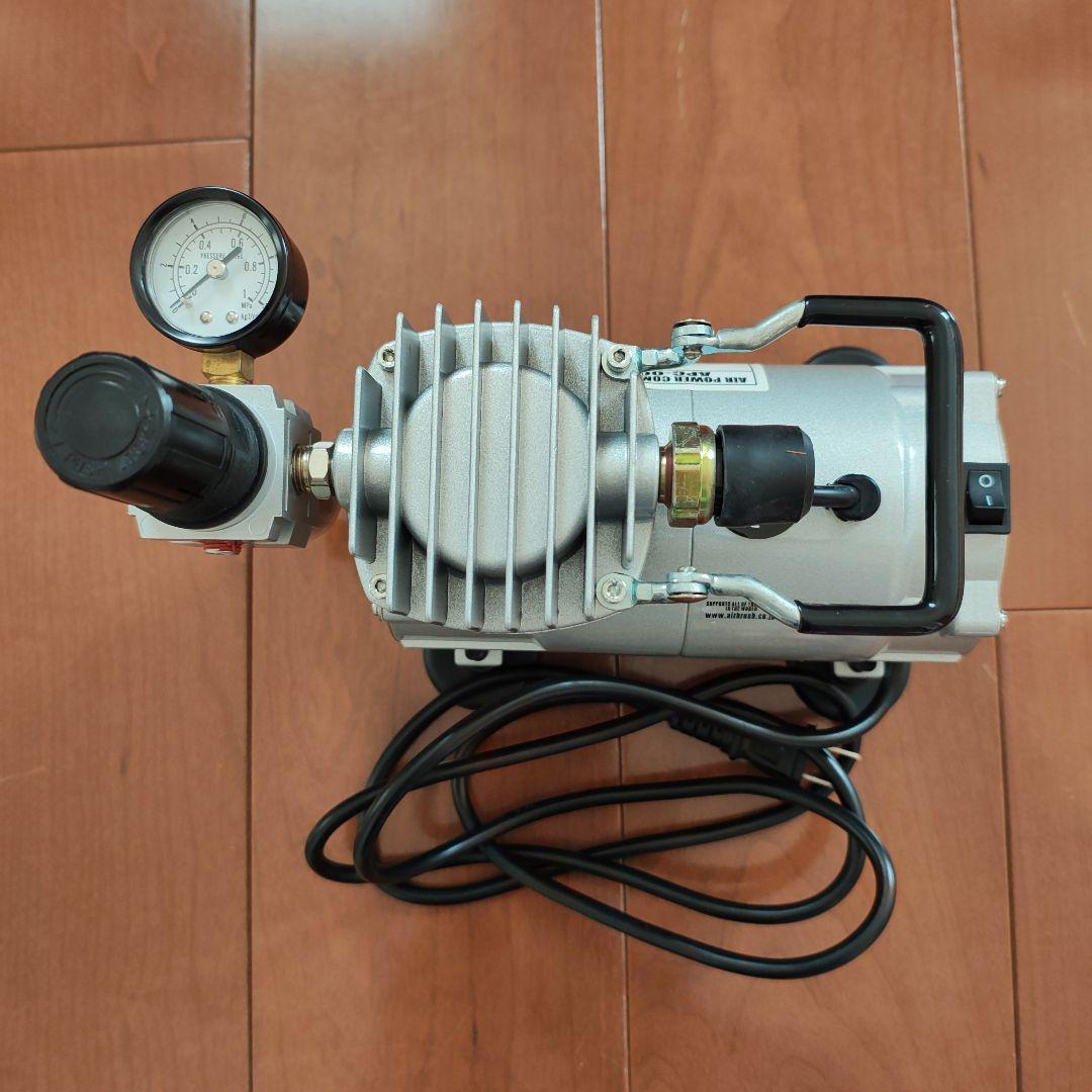 アネスト岩田エアブラシ、コンプレッサーセット