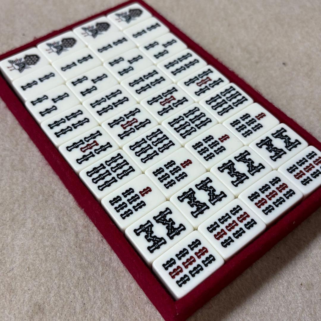 MVC ミズノ丸一 麻雀牌 麻雀 金彩 重量牌 背竹模様 背竹 瑞雲 飛龍