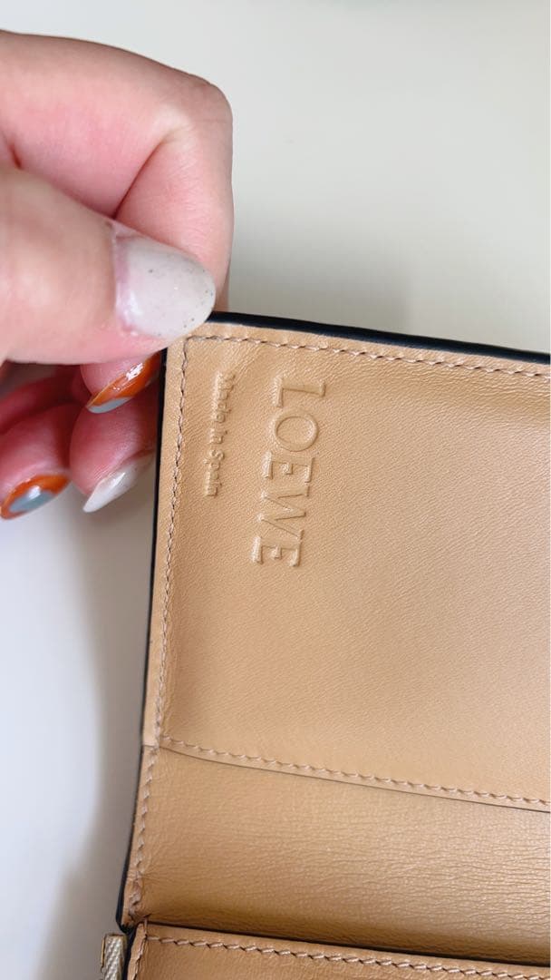 LOEWE 財布