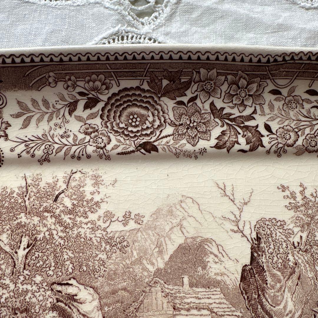 ドイツ　アンティーク　ヴィンテージ　ビレロイ&ボッホ　ケーキプレート　ブラウン