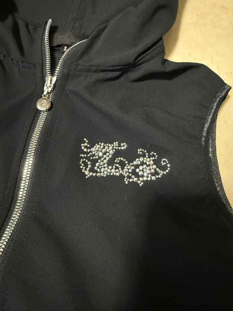 DANCEWITHDRAGONダンスウィズドラゴンフードベストパンツセットアップ