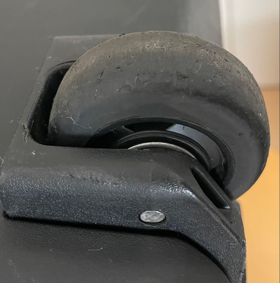 PELICAN AIR 1637 ペリカン