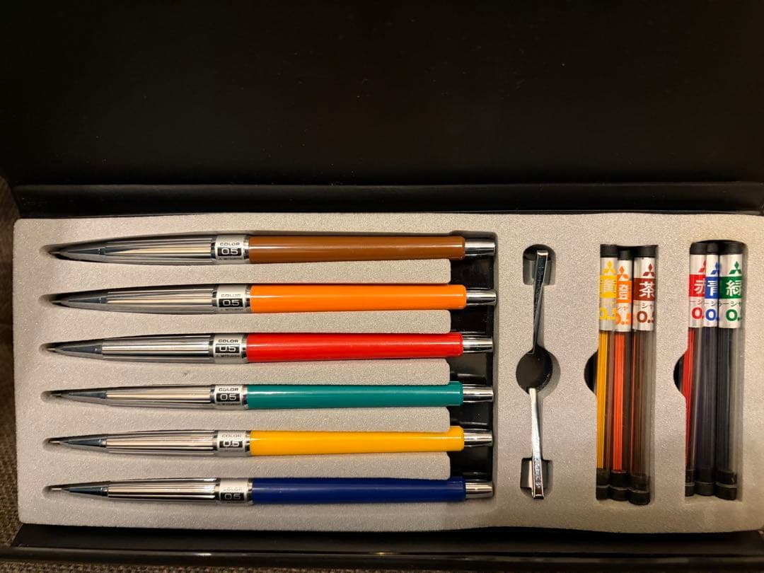 三菱鉛筆　カラーシャープ　廃盤品