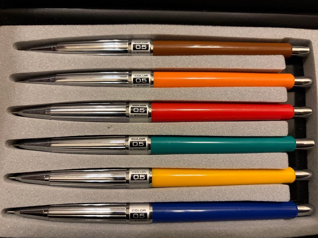 三菱鉛筆　カラーシャープ　廃盤品