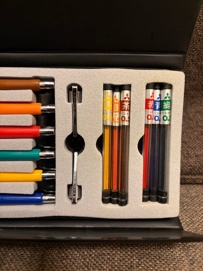 三菱鉛筆　カラーシャープ　廃盤品