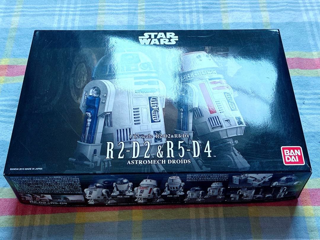 初版品 赤バンダイ スターウォーズ シリーズ 1/12 R2D2 & R5D4
