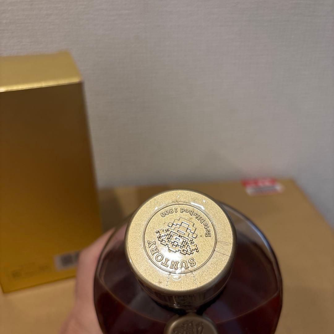 サントリーウイスキー響　裏ゴールドラベル　箱付き　未開封（4）