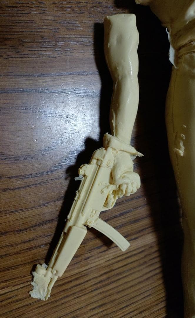 ■ダイ・ハード【ジョン・マクレーン】ブルース・ウィリス絶版ガレージキット未組立て