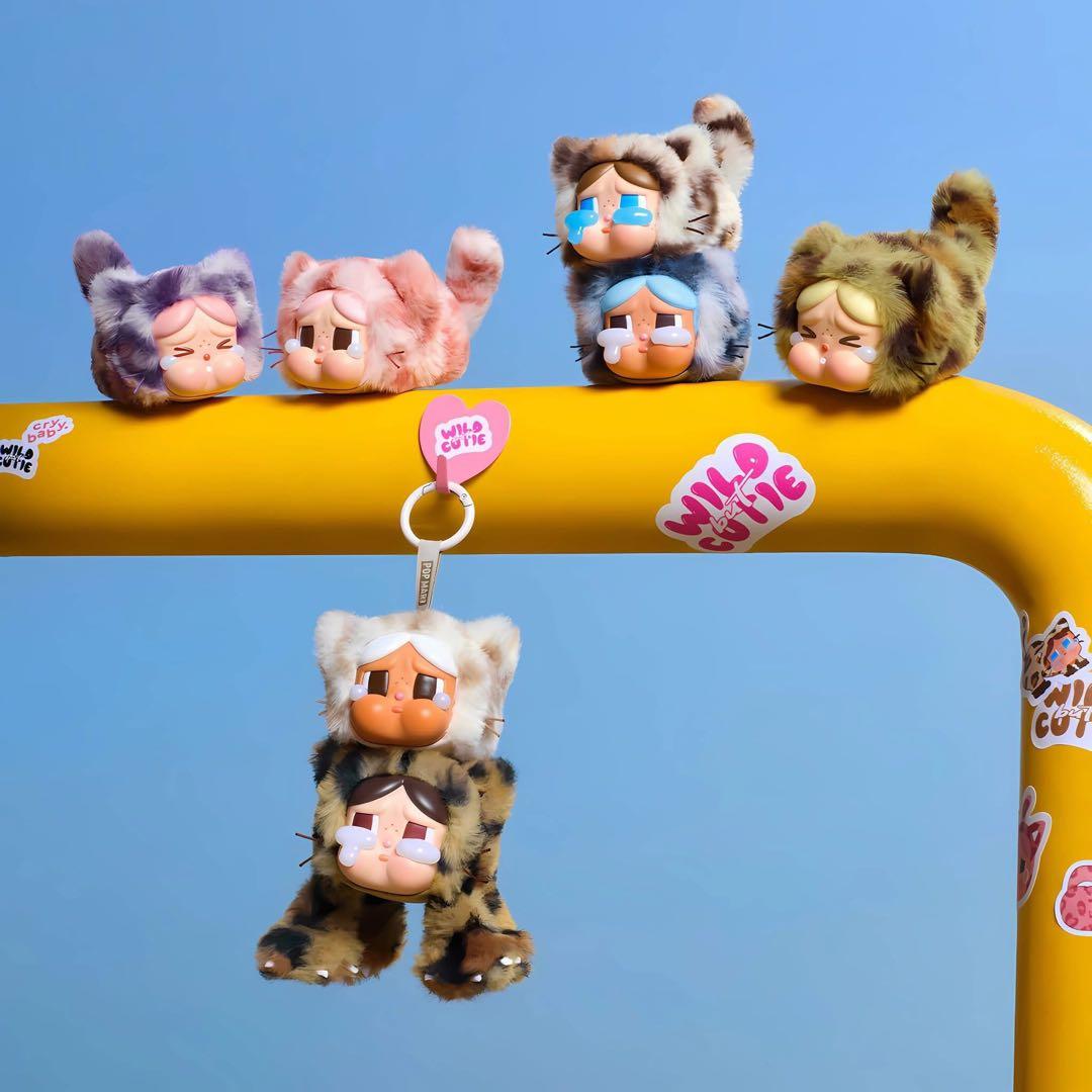 ポップマートCrybaby Wild But Cutie ぬいぐるみ 1セット