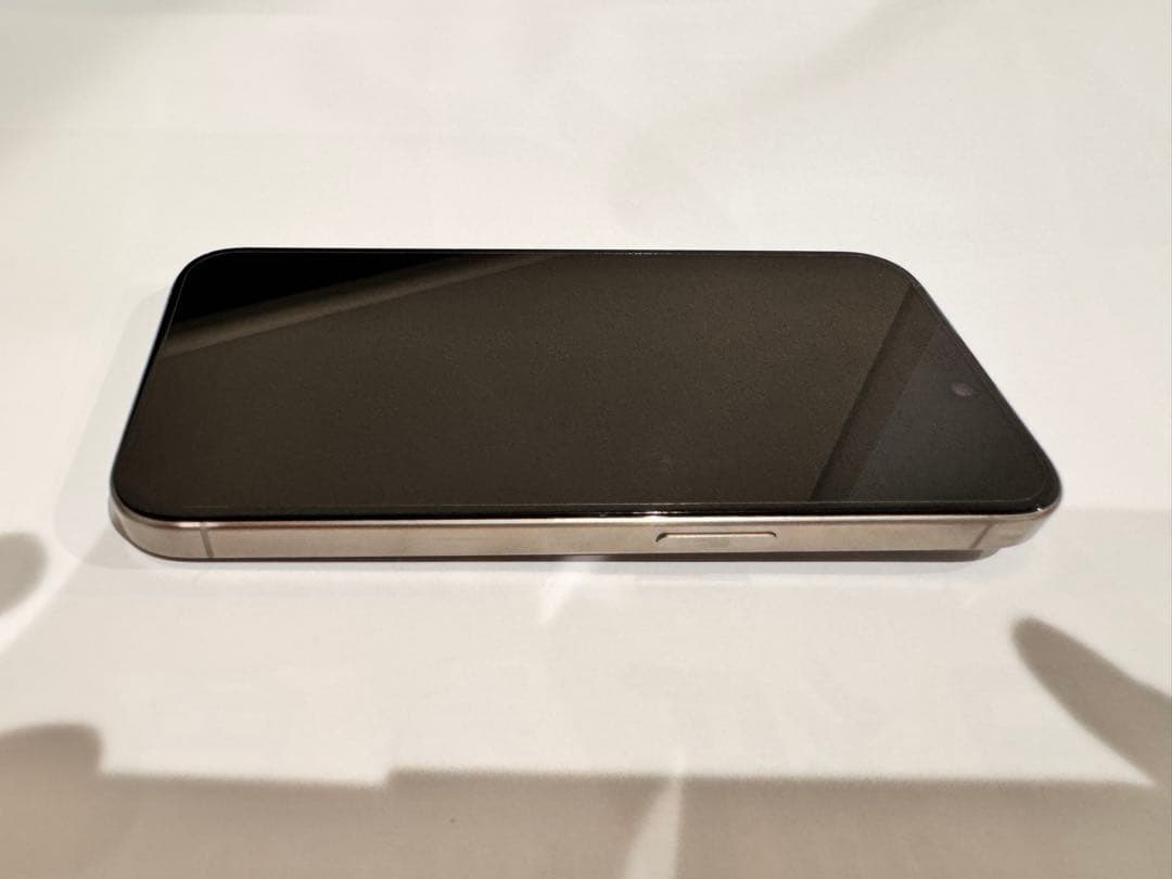 【値下げ中】『美品』iPhone 15 Pro ナチュラルチタニウム 128GB