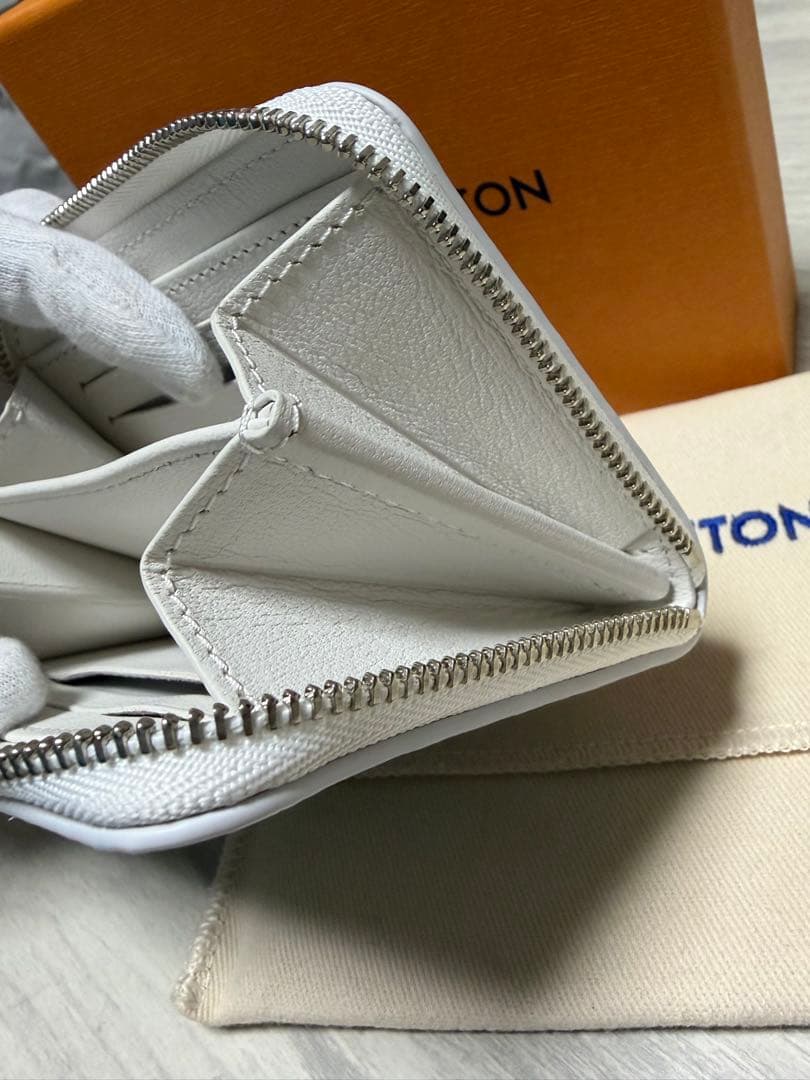 超希少⭐︎LOUIS VUITTON モノグラム パイソン ケース 小銭入れ