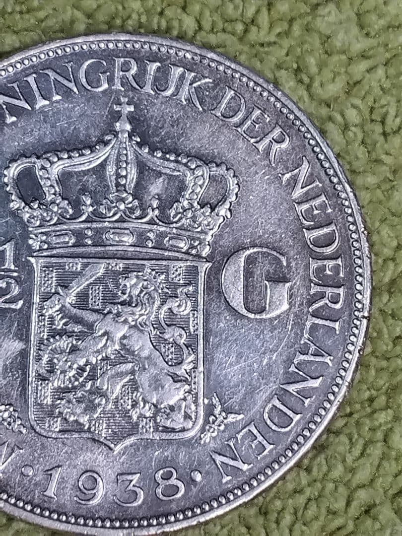 hab021 オランダ 旧貨幣 2.5ギルダー1938年,1966年 ２枚セット