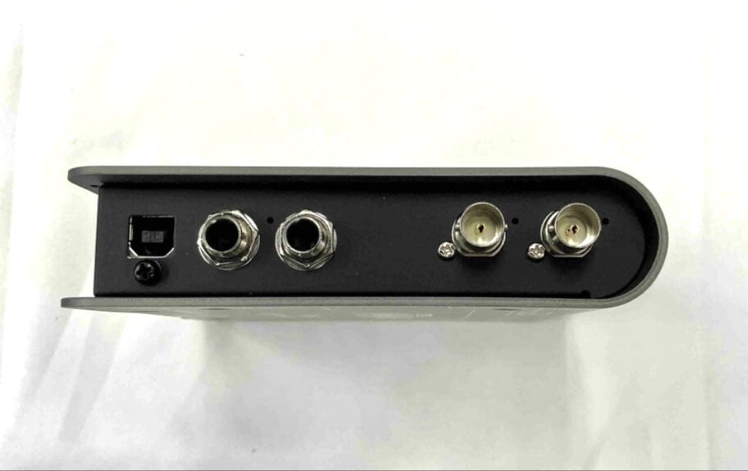 Roland VC-1-HS HDMI to SDI変換器