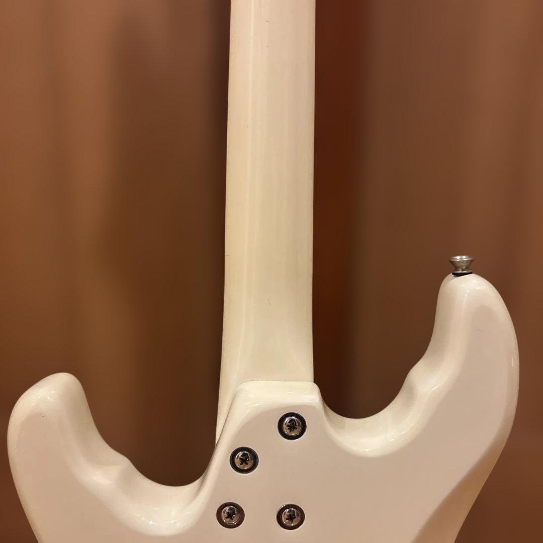 Aria Pro II HELLION Series アーム付 新品弦張替済