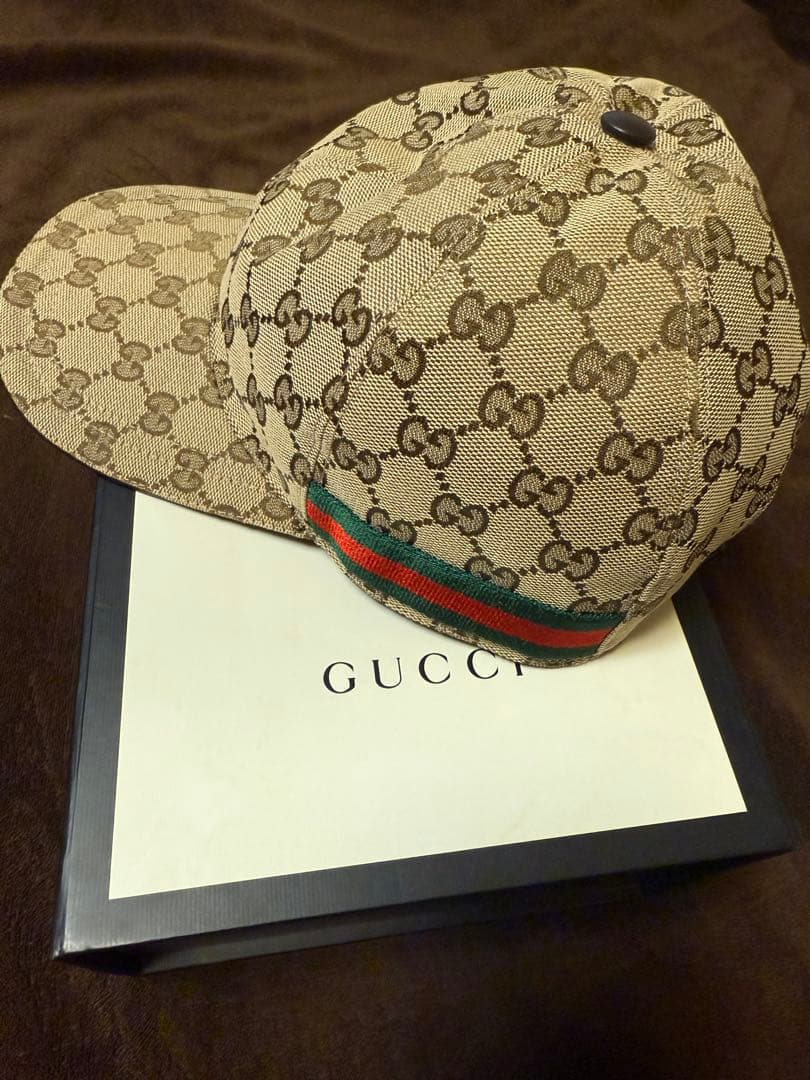 GUCCI GGキャンバス　ベースボールキャップ　ベージュ
