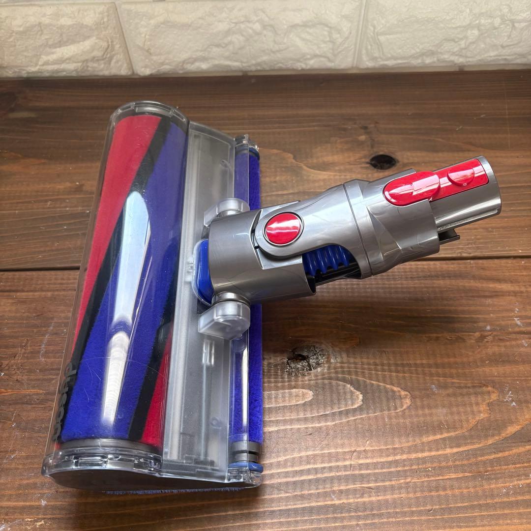 美品　新品パーツ　ダイソンヘッドv10ヘッド　ソフトクリーナー　ダイソン純正品