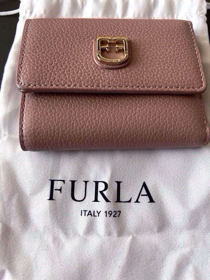 【新品・未使用】FURLA ピンクベージュxブラウン 三つ折り財布保管袋付