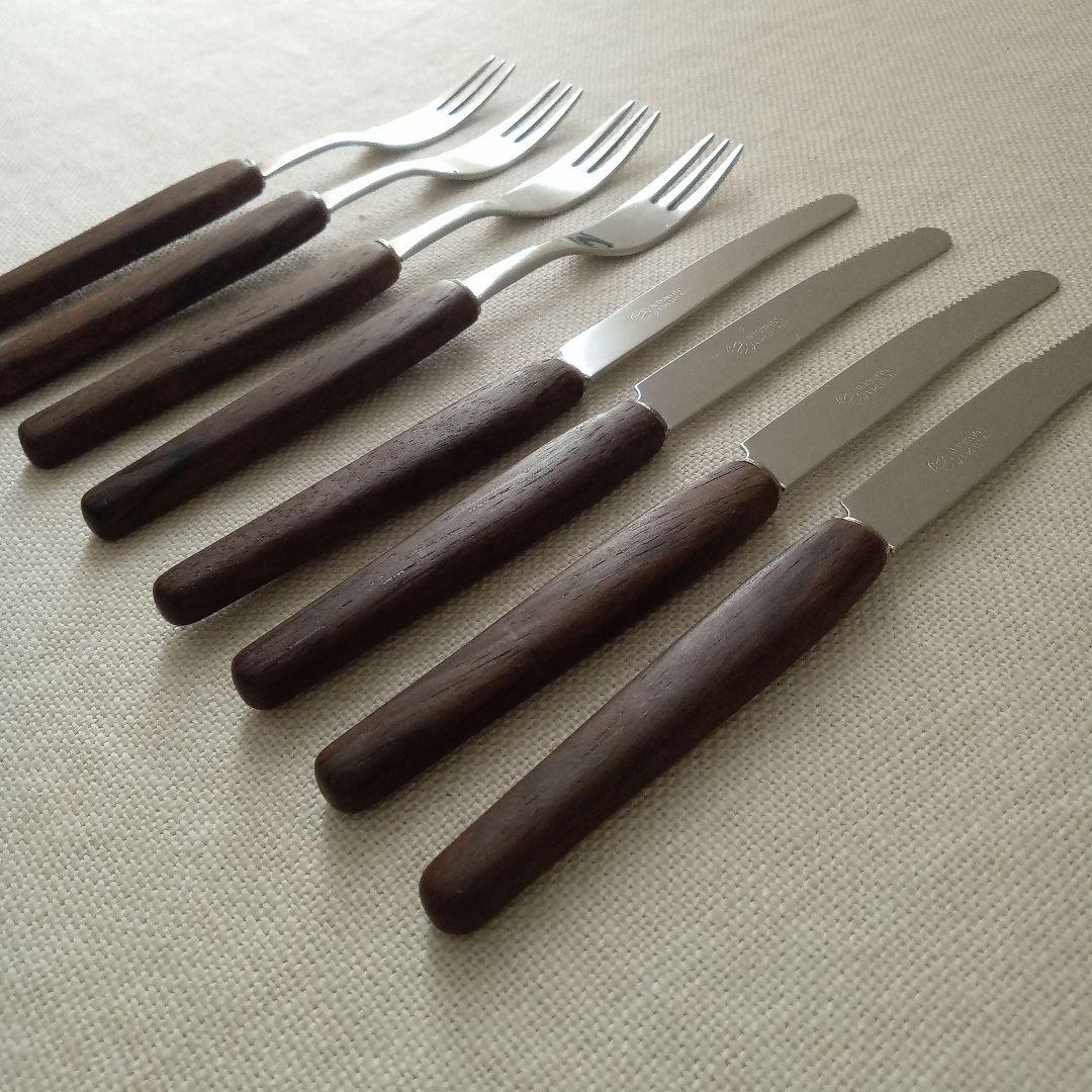 ドイツ・ゾーリンゲン／チークハンドルのフォーク＆ナイフ 8本セット／ヴィンテージ