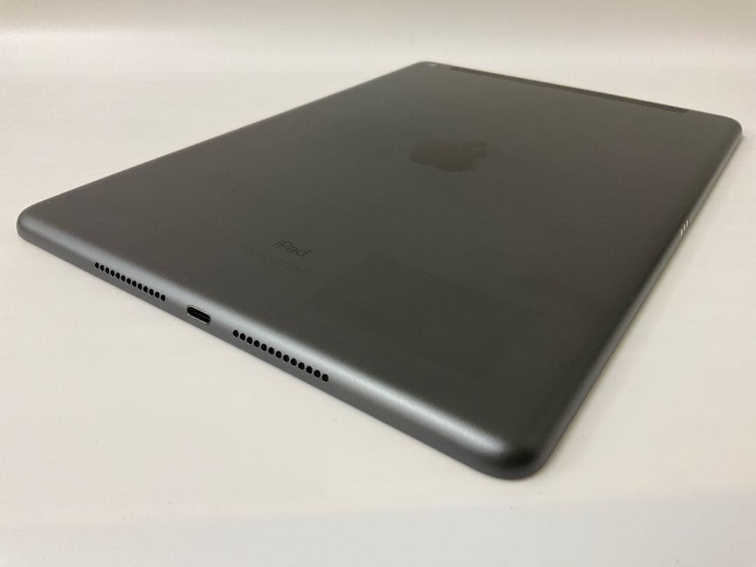 ★IPAD 第8世代 92％★ 32GB Wifi+Cellularモデル