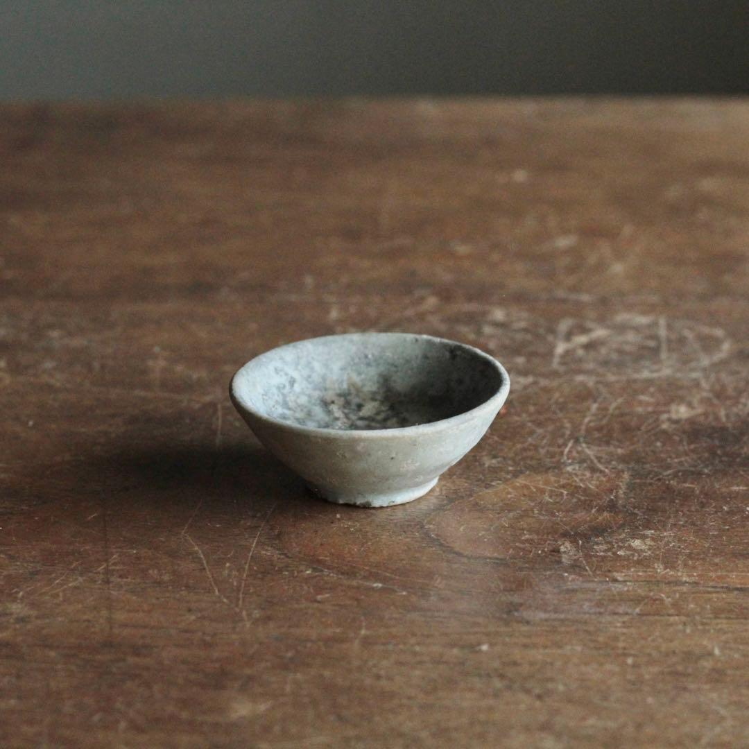 李朝 白磁 盃 ぐい呑み 古道具 古美術 朝鮮美術