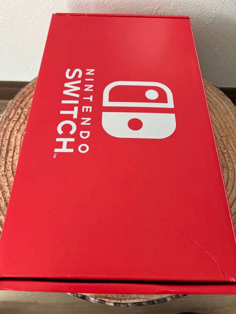 Nintendo Switch ニンテンドースイッチ本体　RED/BLU