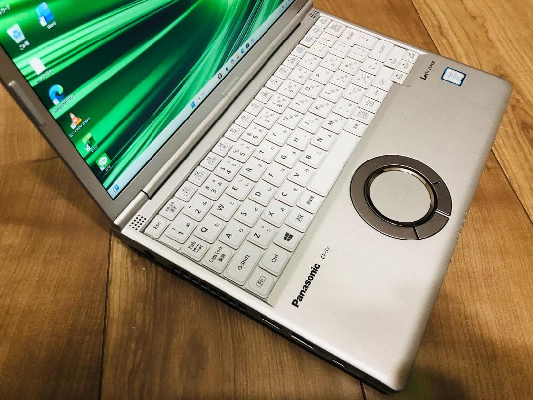 レッツノートSV8 /256GB/16GB/OFFICE2021 バッテリー良好