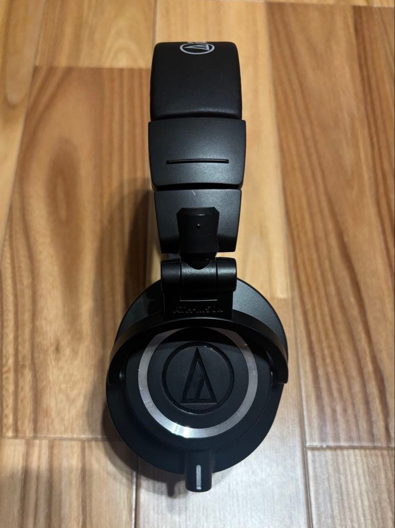 Audio Technica ATH-M50x　高音質　ヘッドホン
