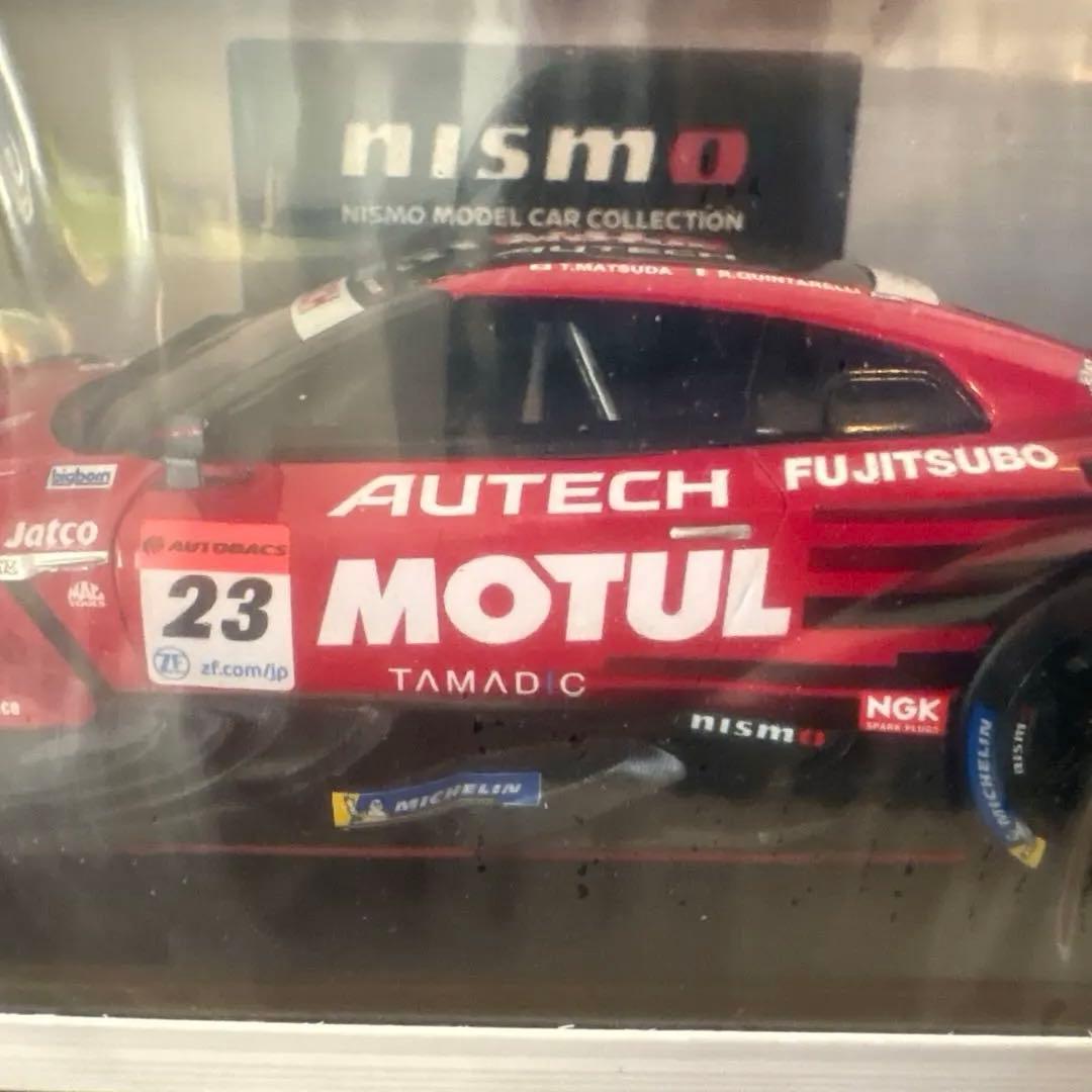 ミニカー 1/18 MOTUL AUTECH GT-R SUPER GT