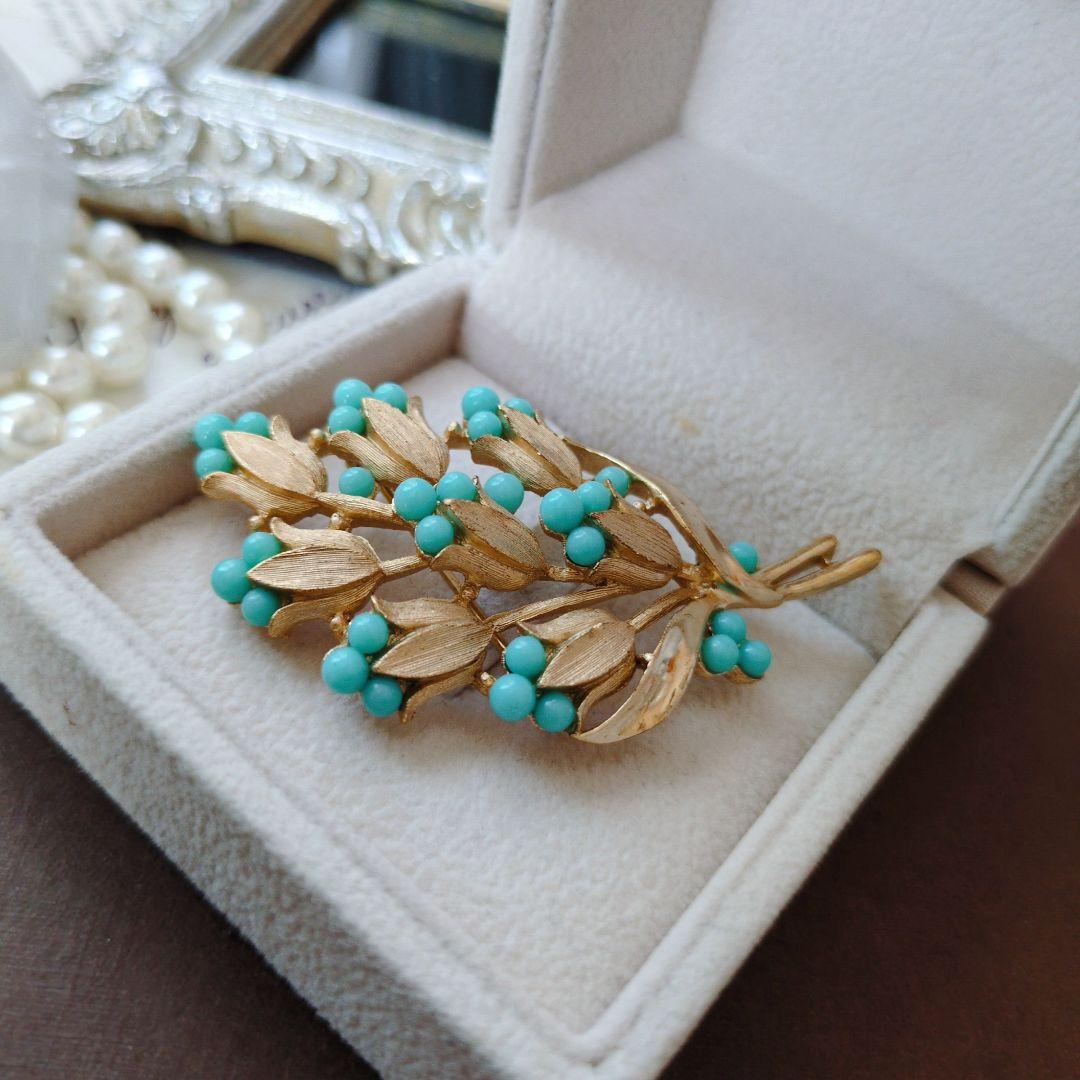 Trifari クラウン トリファリ ターコイズ クラッチブーケ ブローチ