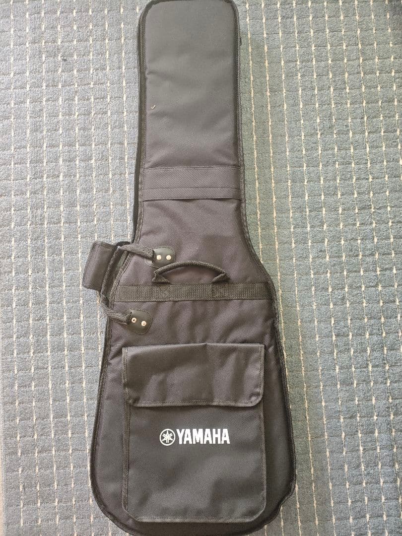 YAMAHA TRBX605 NS 5弦ベース