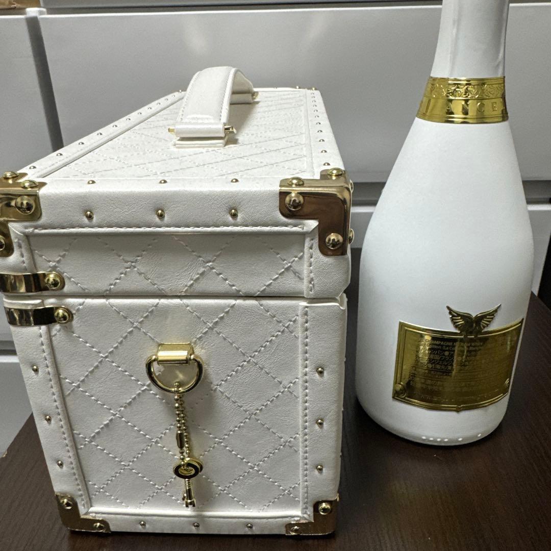 エンジェル　シャンパン　ホリデーエディション　限定 箱＆空瓶