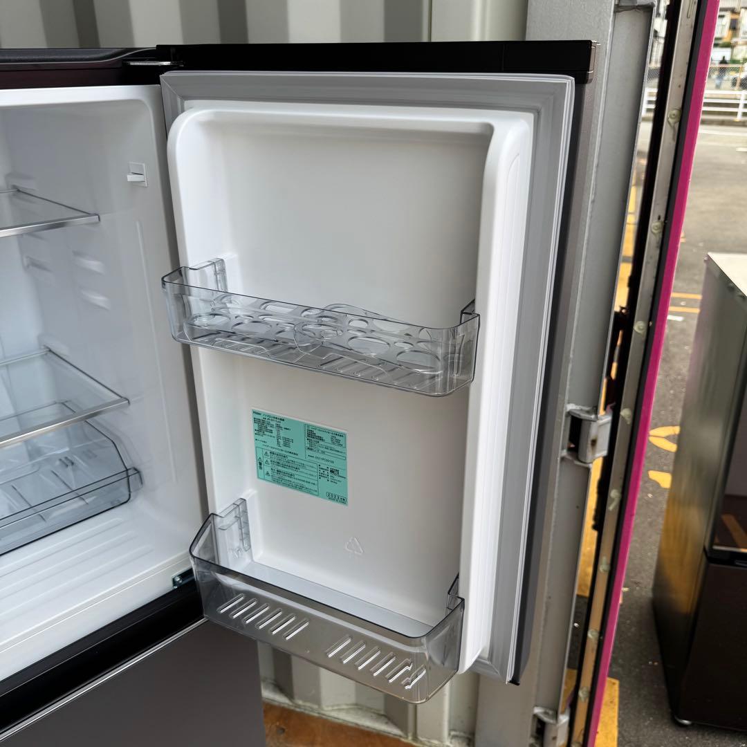 C7705★2023年製美品★ハイアール　冷蔵庫　スマートデザイン　一人暮らし