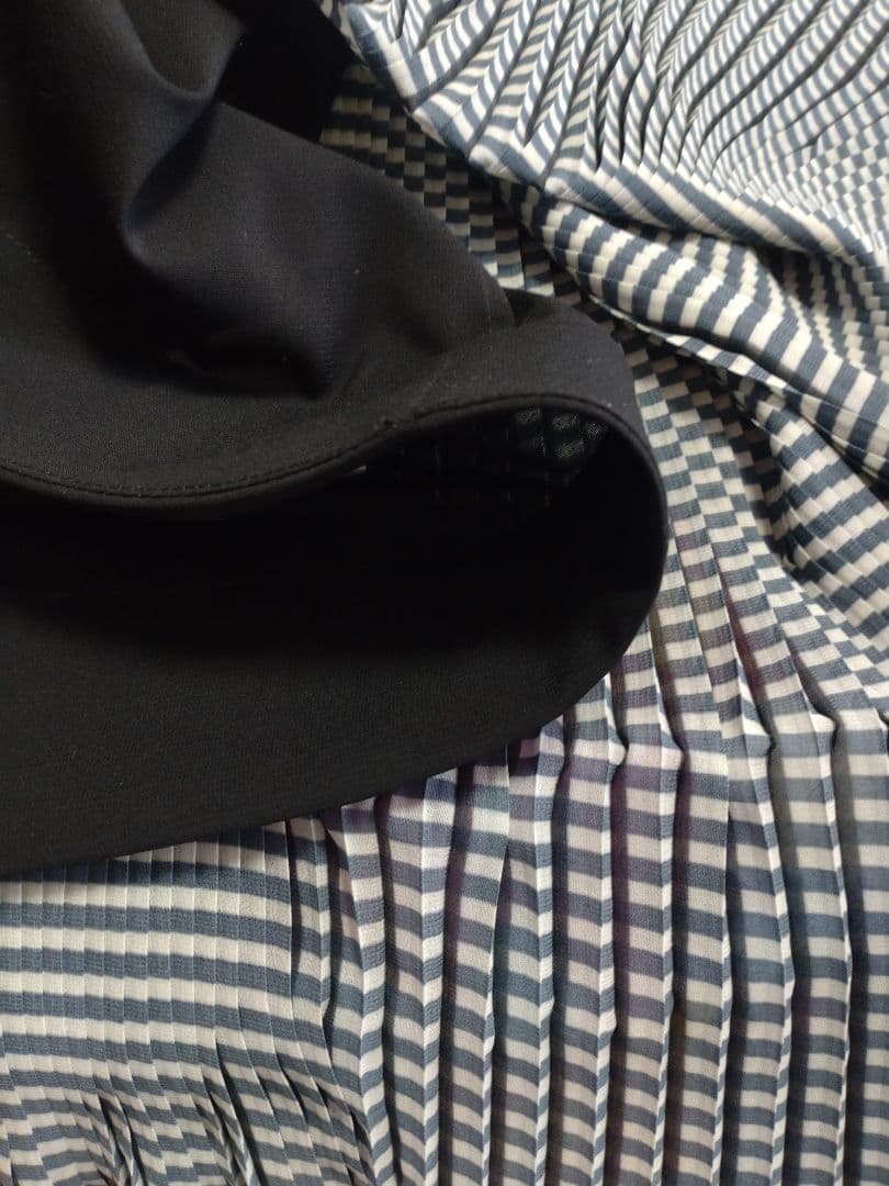 アリスアンドオリビア シフォンチェック プリーツスカート