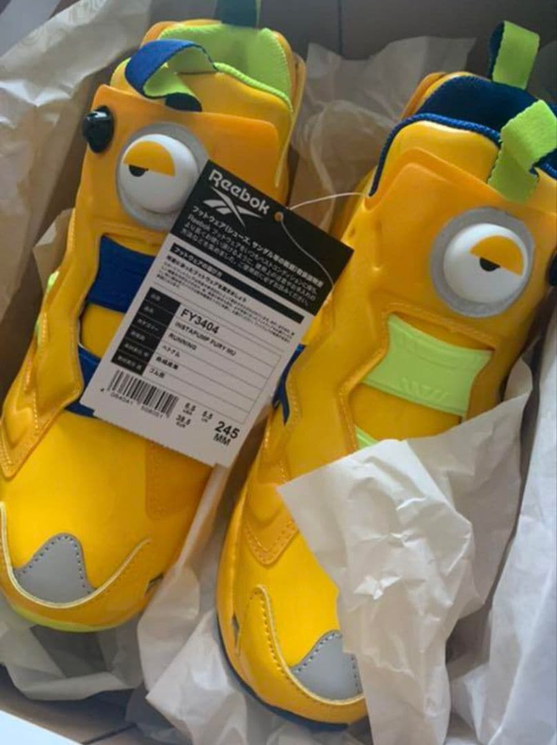 Reebok ✖️ミニオンデザイン24.5cm 新品，未使用品