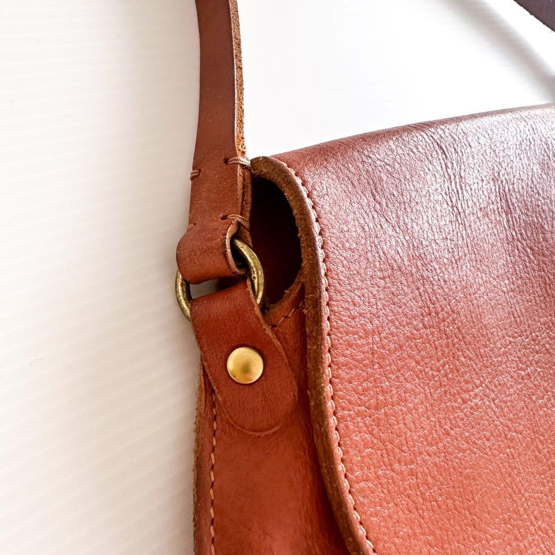 IL BISONTE（イルビゾンテ）/ ショルダーバッグ